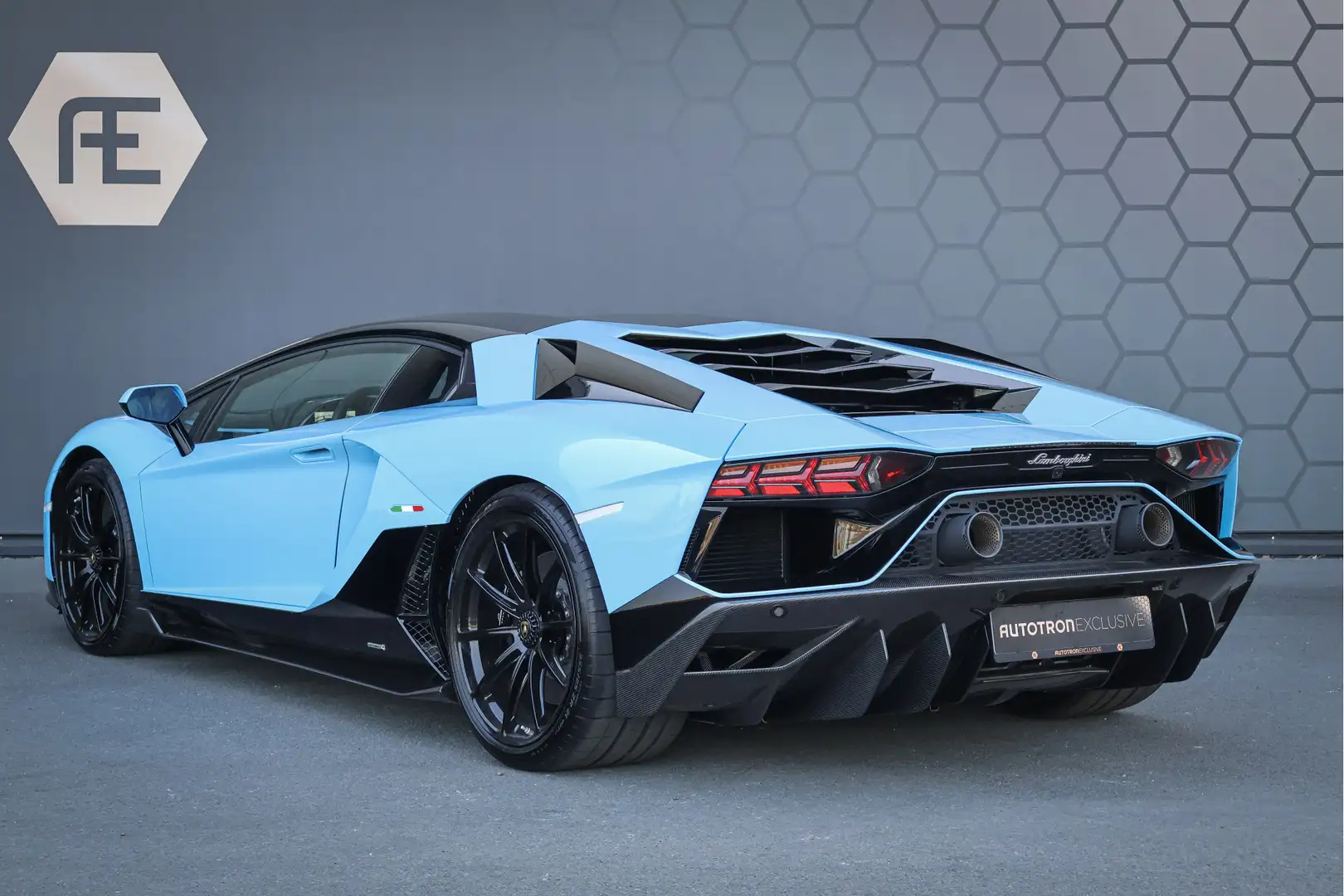Lamborghini Aventador Ultimae 6.5 V12 | 1 OF 350 | AD PERSONAM EXTERIOR Azul - 2