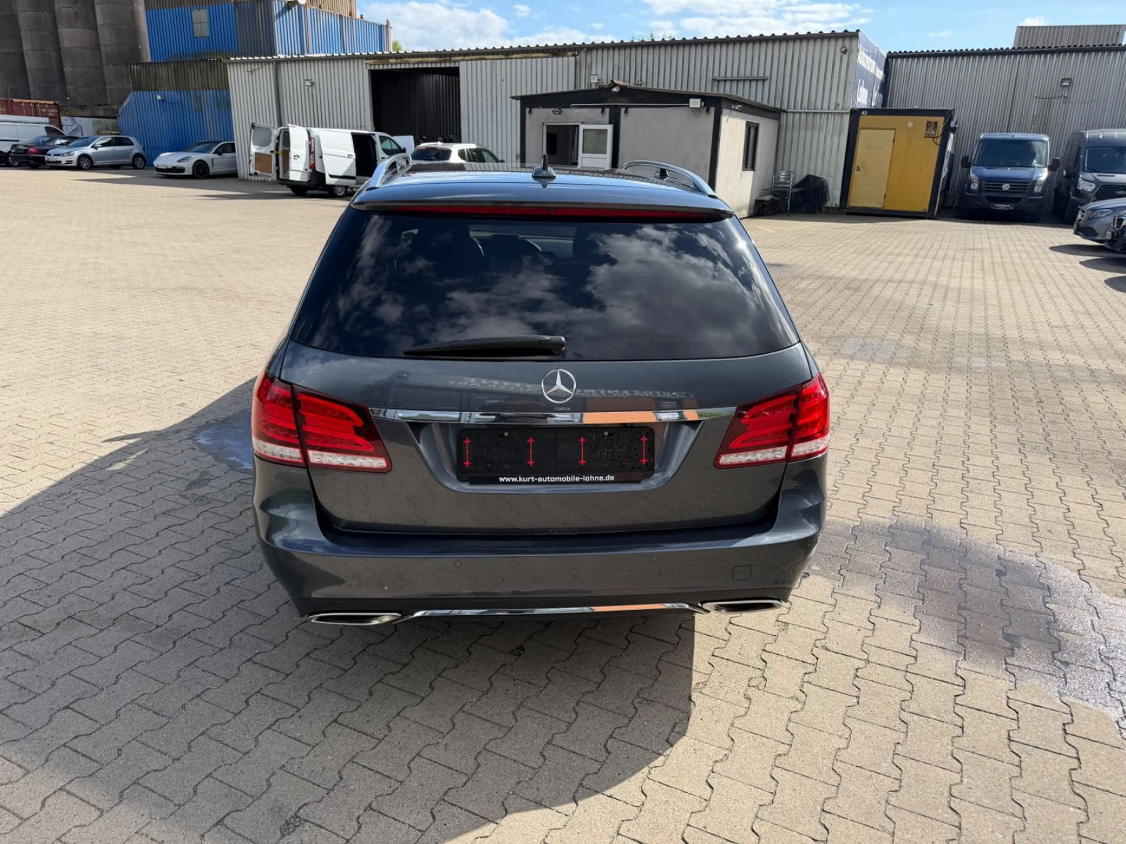 Mercedes-Benz E 350 BlueTec/EURO6/NAVI/LED/AHK/TEMPOMAT — photo 6