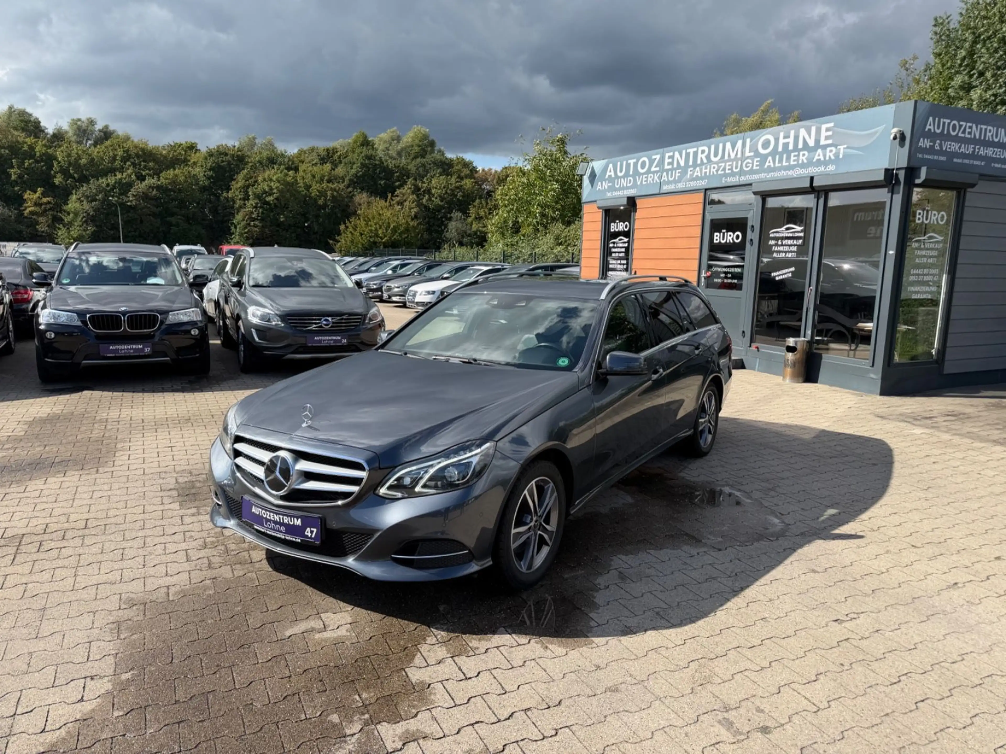 Mercedes-Benz E 350 BlueTec/EURO6/NAVI/LED/AHK/TEMPOMAT