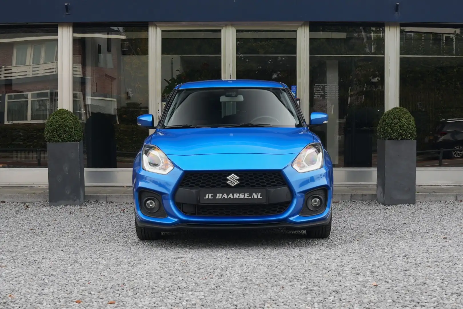 Suzuki Swift 1.4 Sport Smart Hybrid Blauw - 2