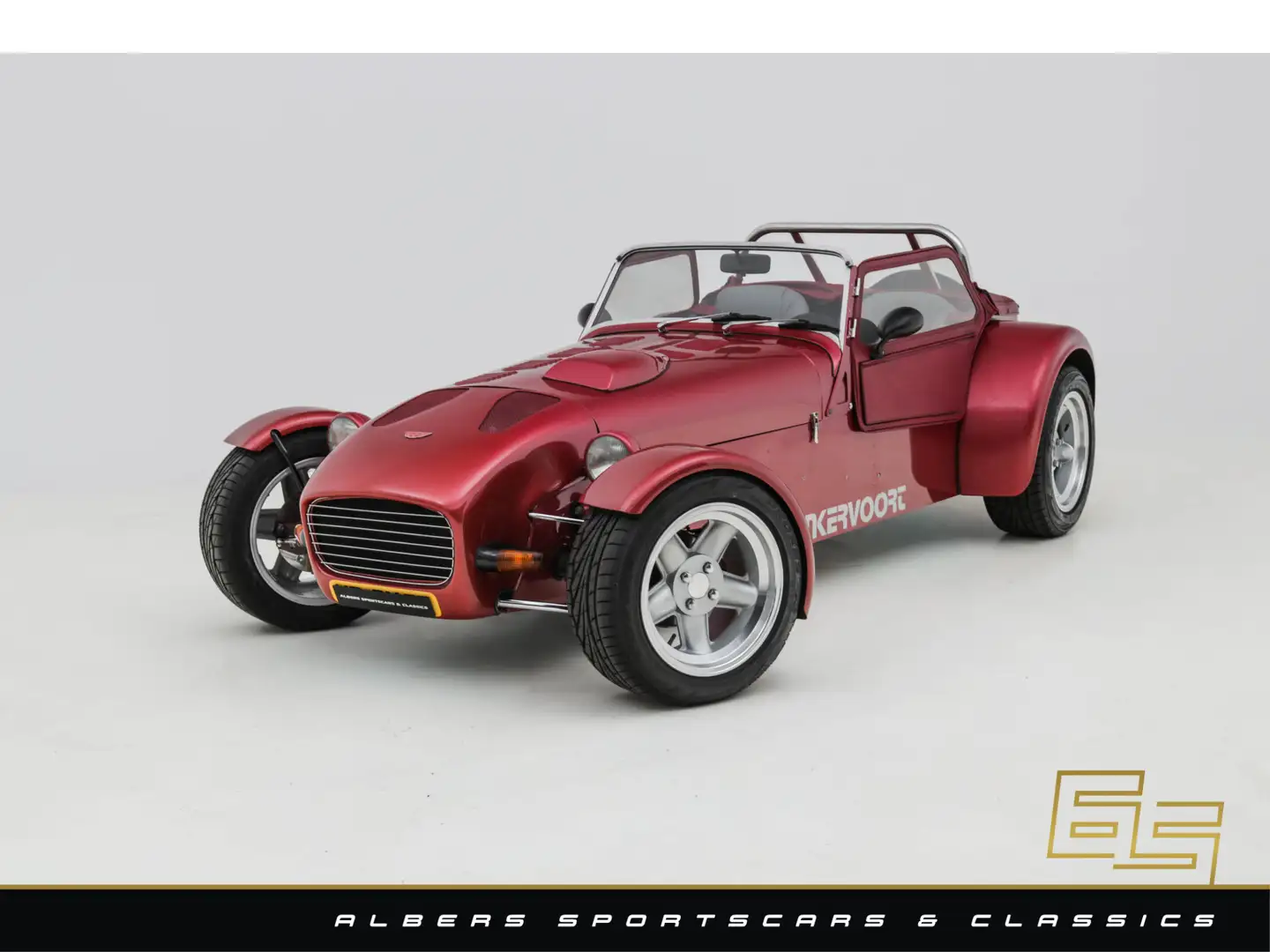 Donkervoort S8 2.0 Ford Cycle wings - Service done - Momo steerin Rot - 1
