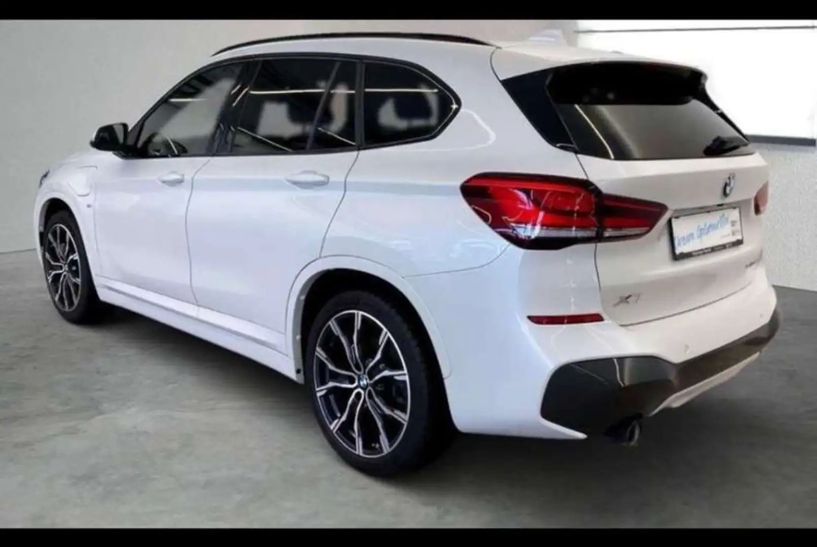 BMW X1 M Sport xDrive25i Aut. Plug in Hybrid - 1