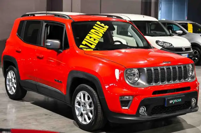 Jeep Renegade view 3