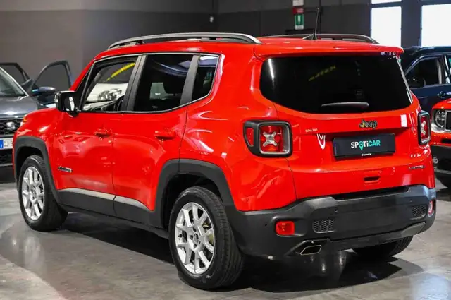 Jeep Renegade view 7