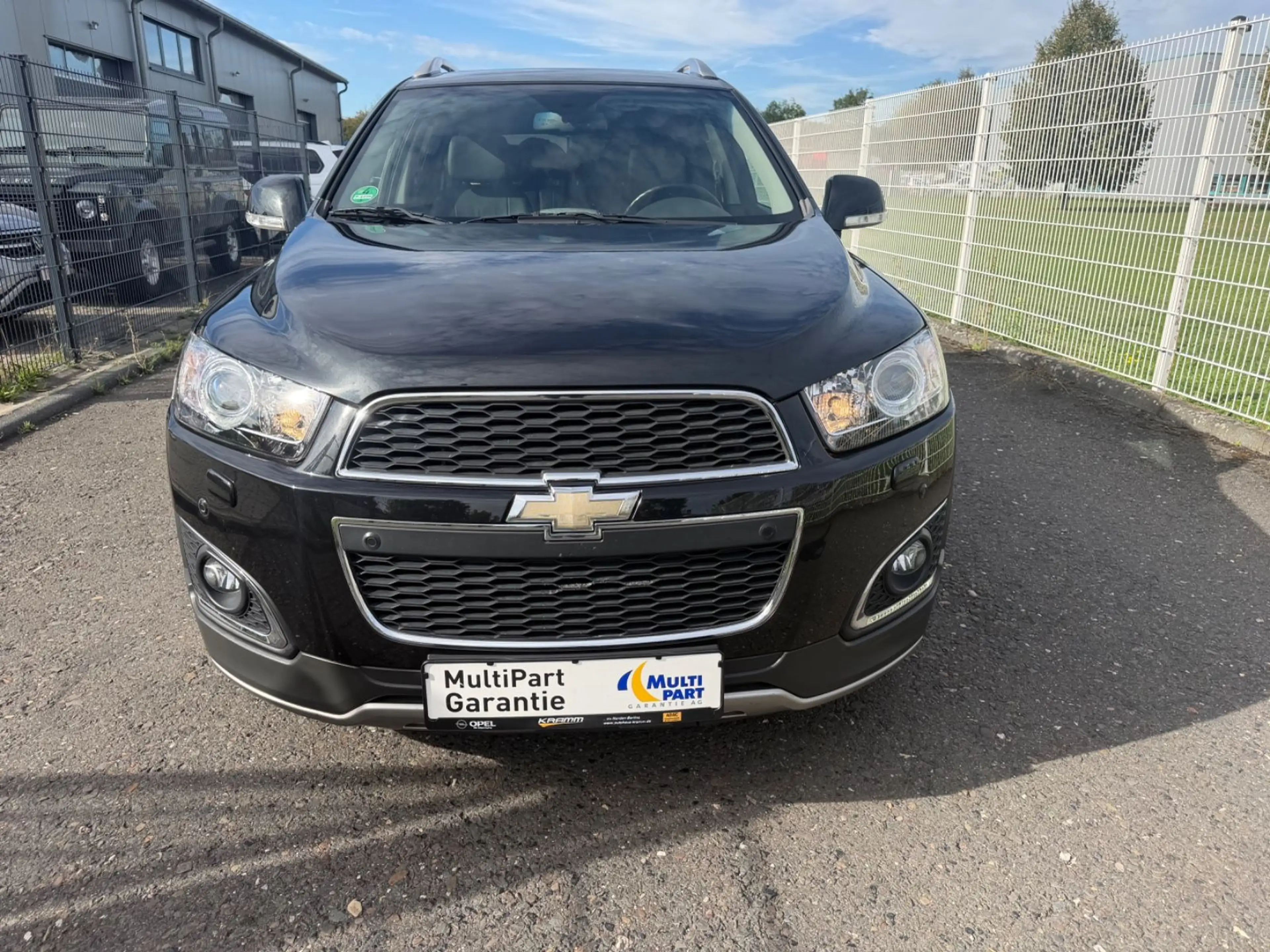 Chevrolet Captiva 2.2 D 4WD Automatik/Navi+Camera/Leder/7P — photo 2