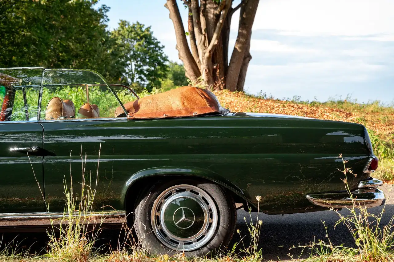 Mercedes-Benz 250 SE 5.0-V8 Cabriolet, foto 10