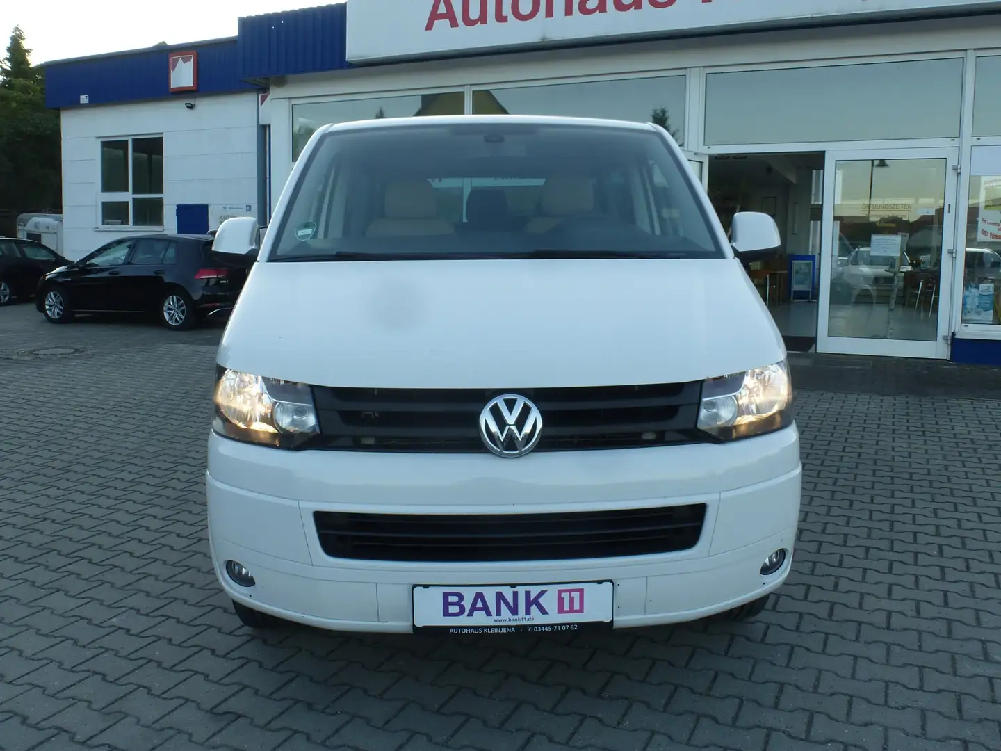 Volkswagen T5 Caravelle Trendline 8-Sitze, Euro 5, Klima. Weiß - 2