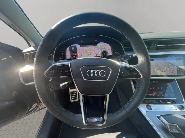 Audi S6 view 12