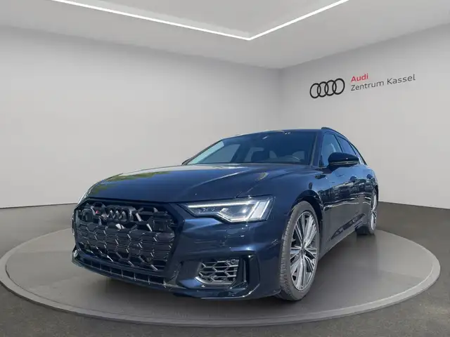 Audi S6 view 3