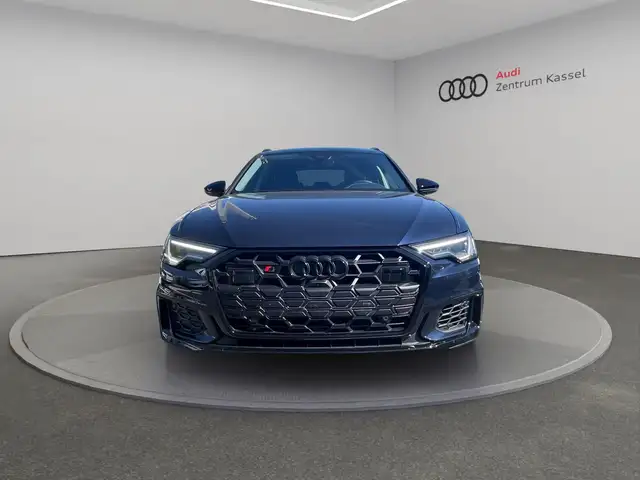 Audi S6 view 10