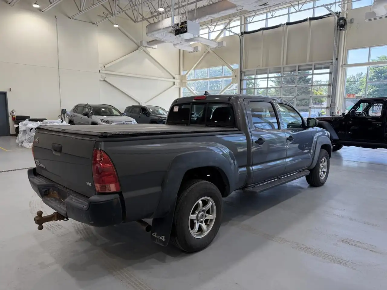 Toyota Tacoma photo Toyota Tacoma