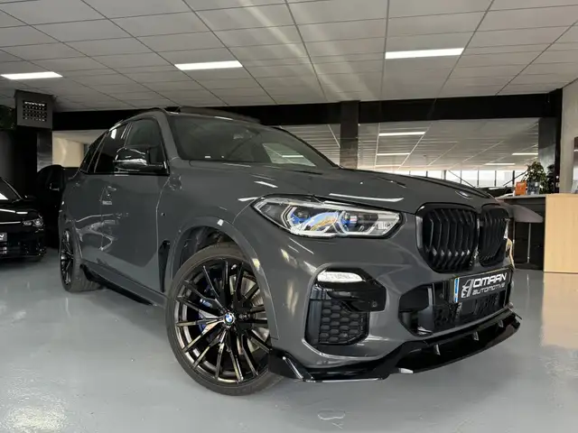 BMW X5 view 5