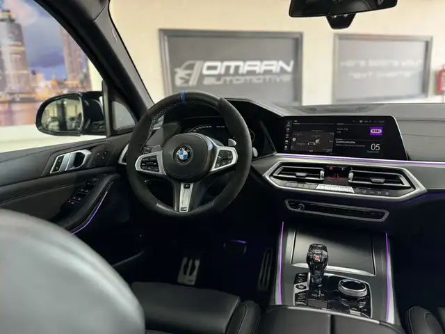 BMW X5 view 9