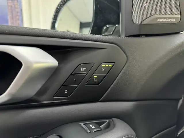 BMW X5 view 13