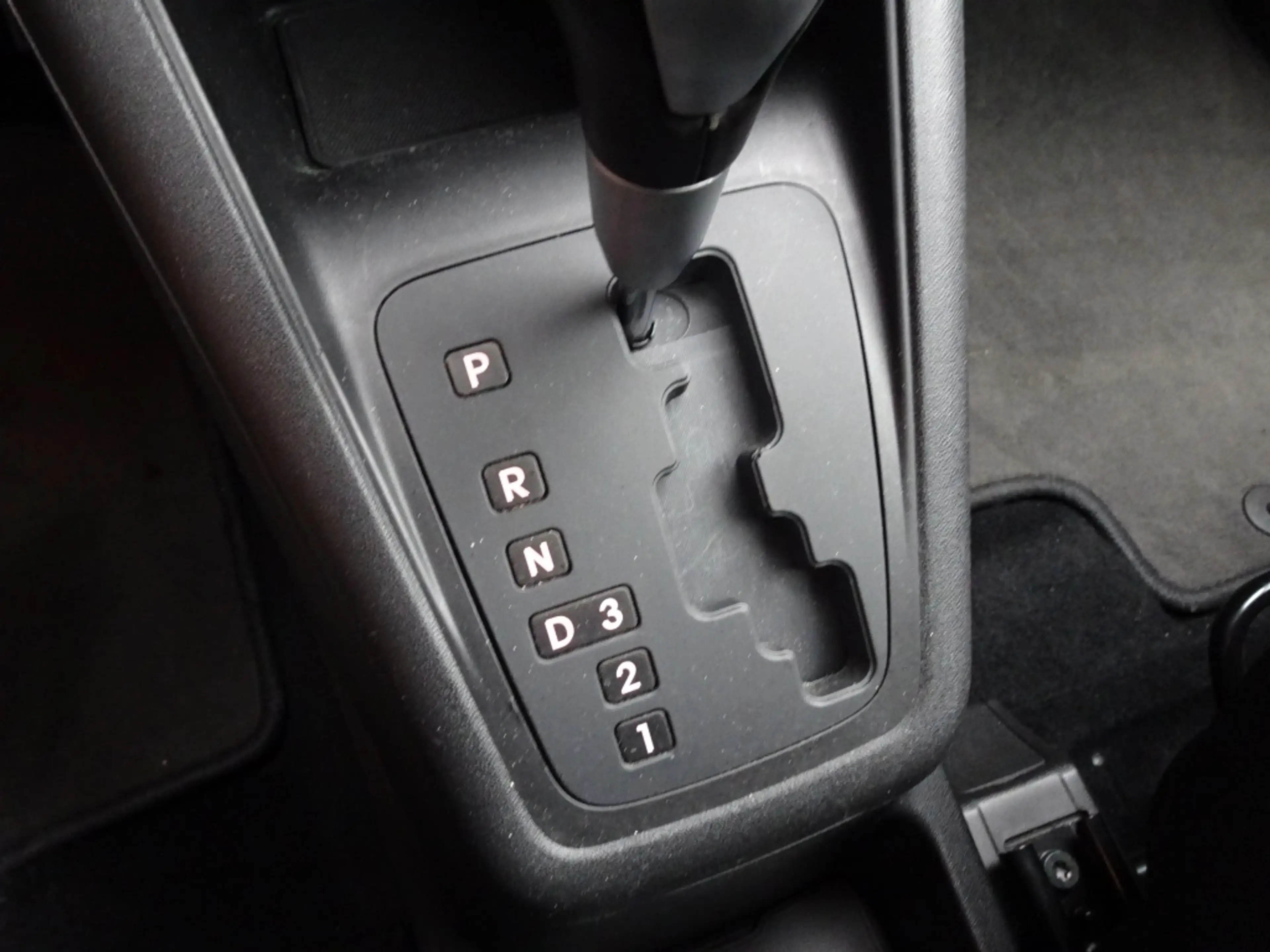 Kia Venga 1.6 CVVT Executive Aut. *Navi/Clima/Cruise/Cam/Tre — photo 15