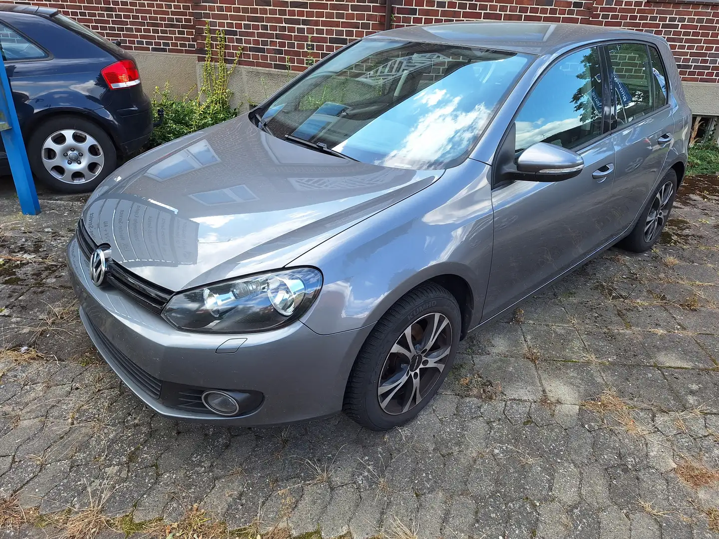 Volkswagen Golf Trendline Grau - 1