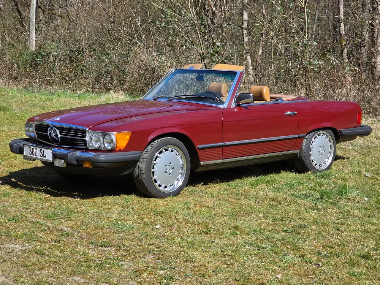 Mercedes-Benz SL 380