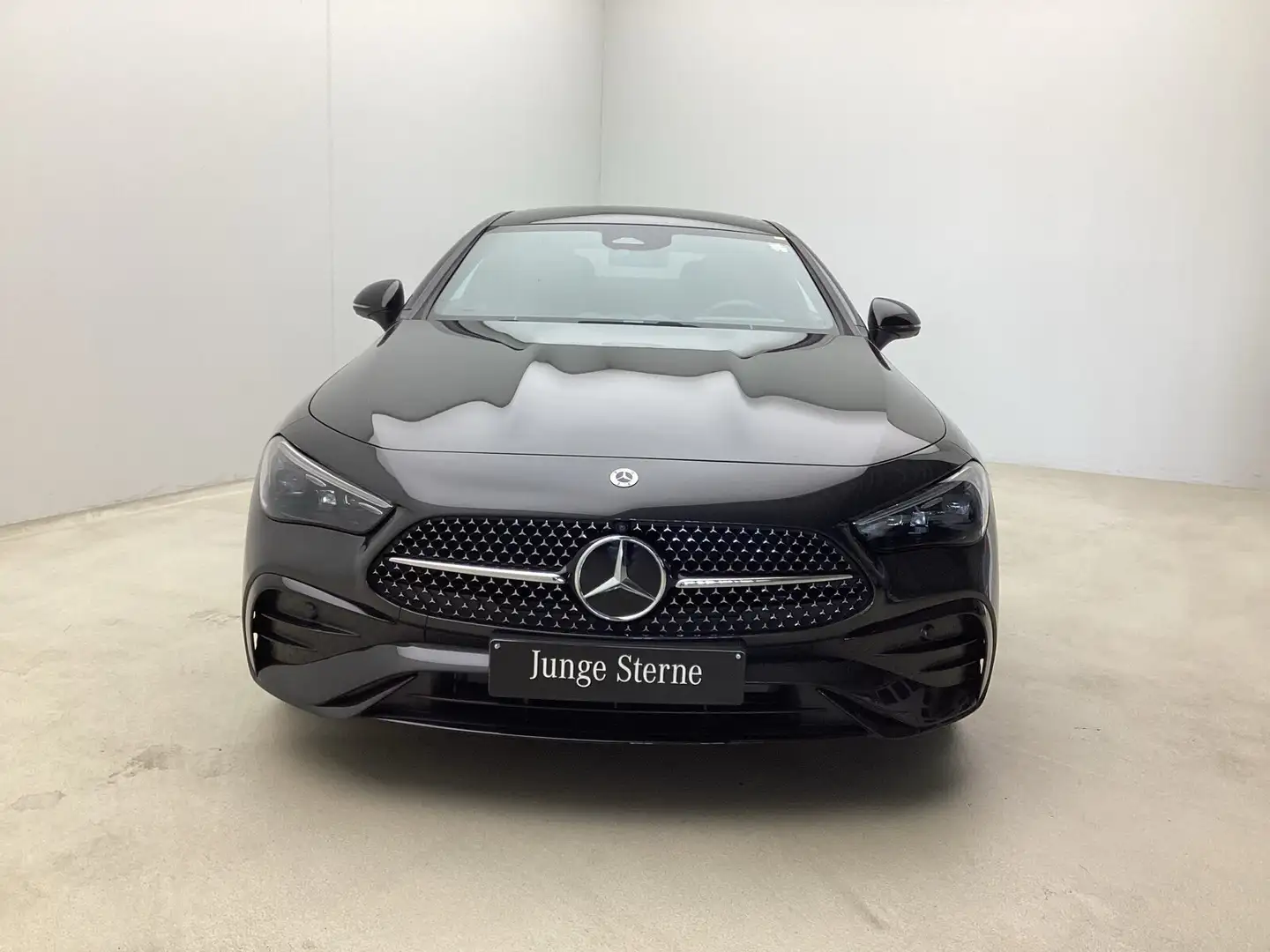 Mercedes-Benz CLE 200 CLE 200 Coupé AMG Pano Night Digi.Light 360°Kam Gris - 2