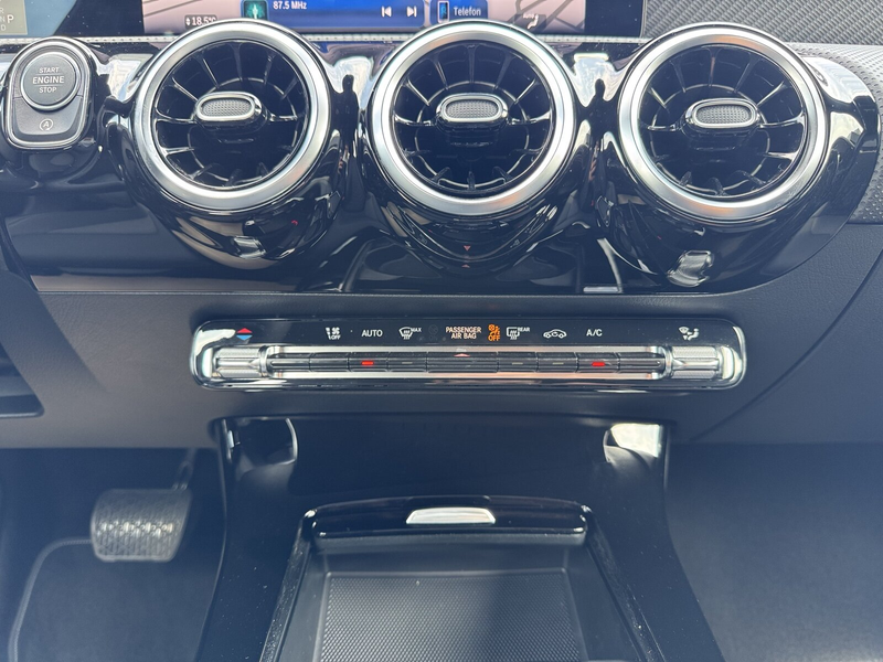 Mercedes-Benz A 180 A 180 PROGRESSIVE NAVI+LED+KAMERA+CARPLAY+ASSIST — photo 16