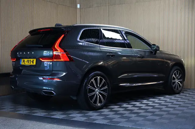 Volvo XC60 view 6
