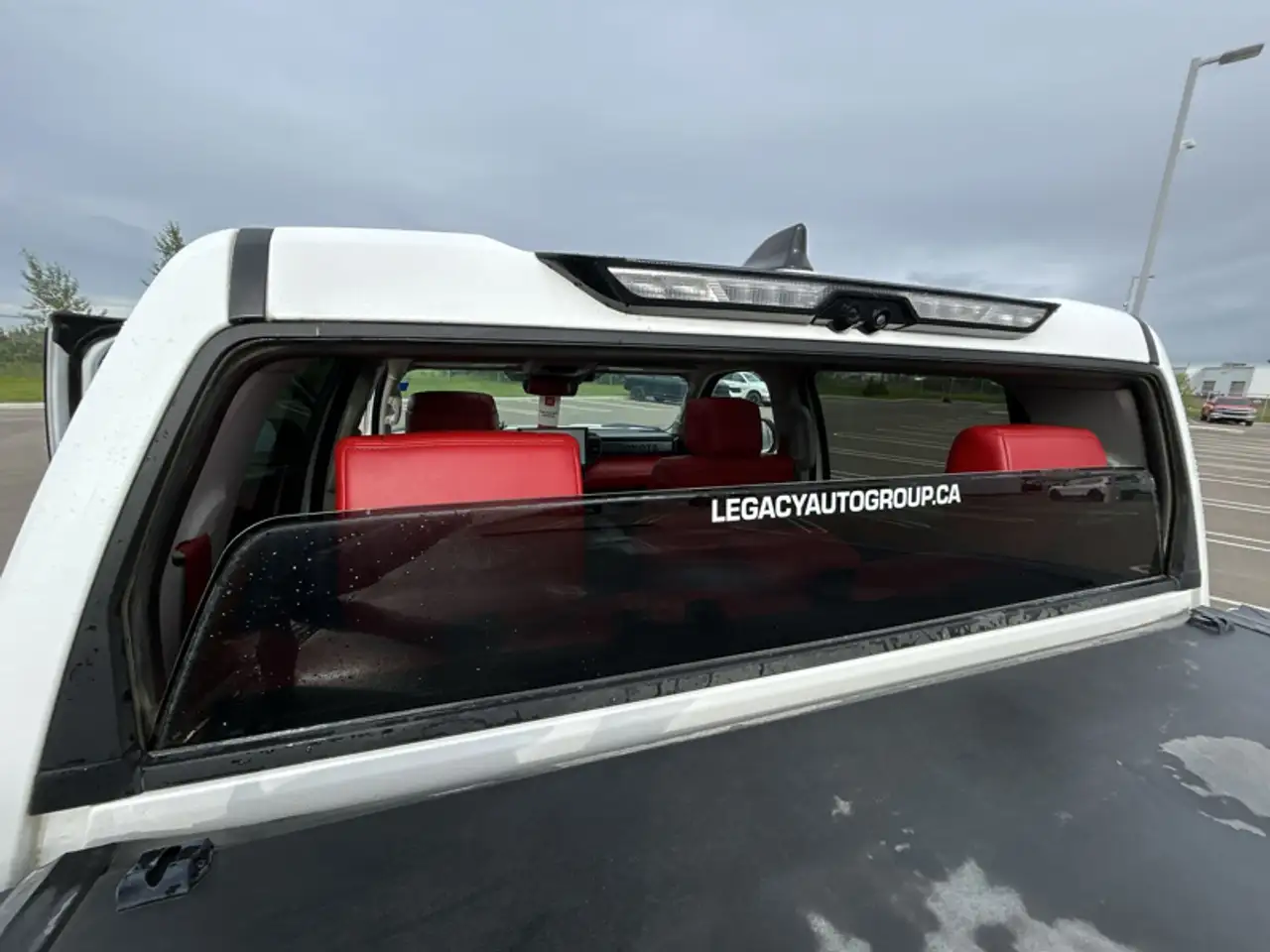 Toyota Tundra снимка Toyota Tundra