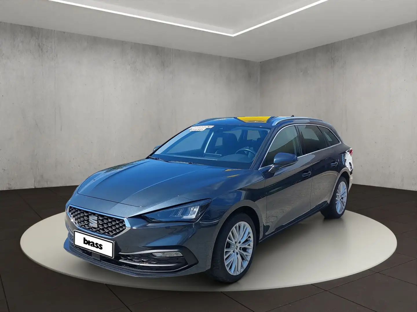 SEAT Leon Sportstourer XCELLENCE Grau - 1