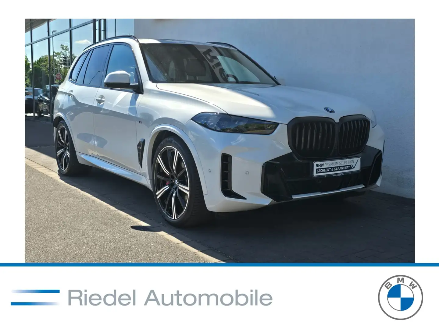 BMW X5 xDrive50e M Sportpaket Pro*Sky*22"LMR*DAPro* Bílá - 1