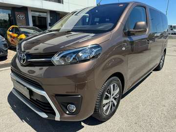 2.0D 144Cv M/T L1 Executive 8 p.