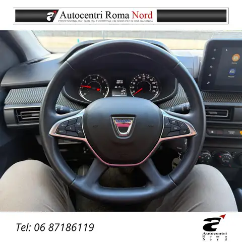 Dacia Sandero view 6