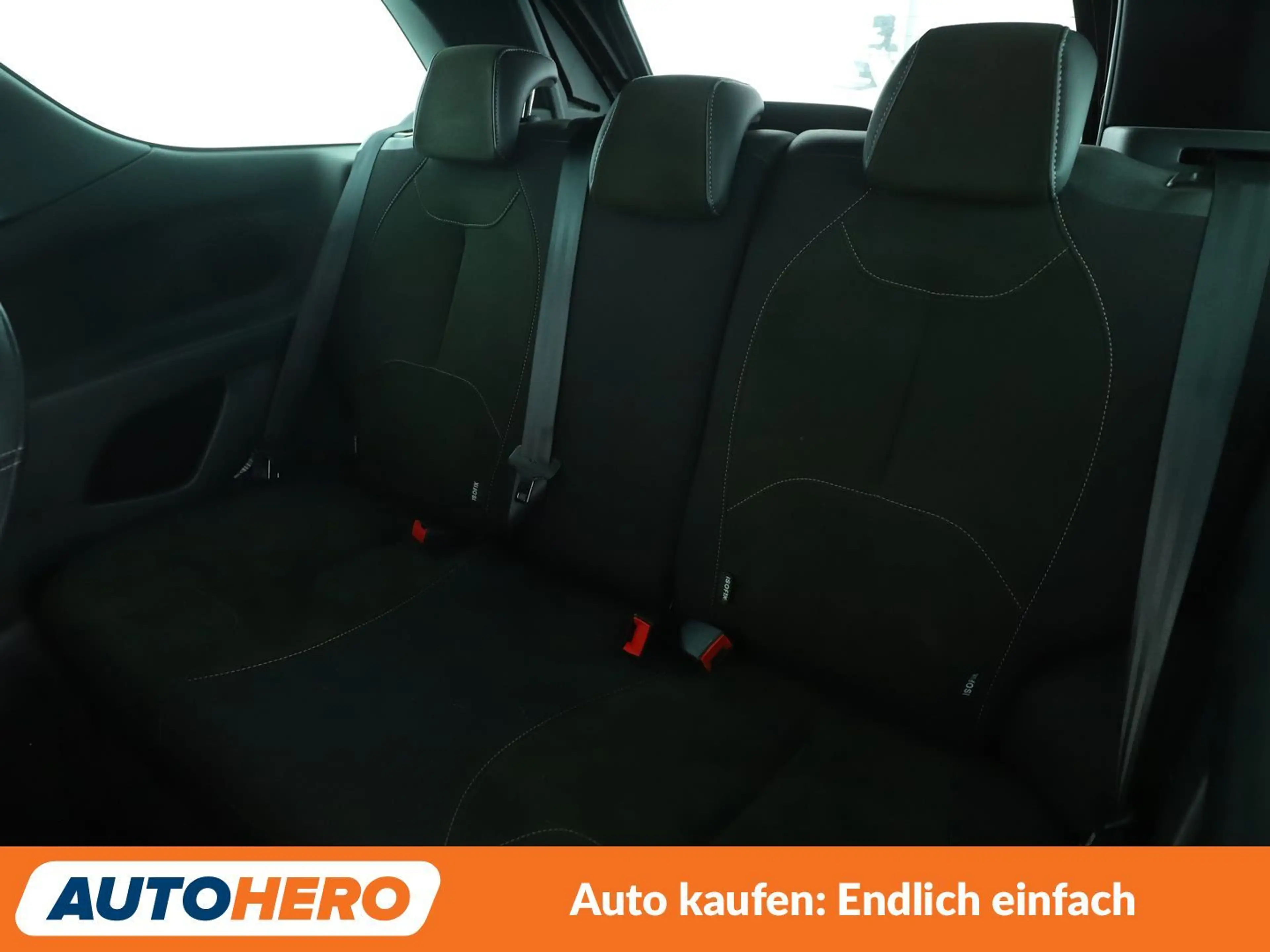 DS Automobiles DS 3 1.2 PureTech SportChic*NAVI*TEMPO*CAM*PDC*KLIMA* — photo 14