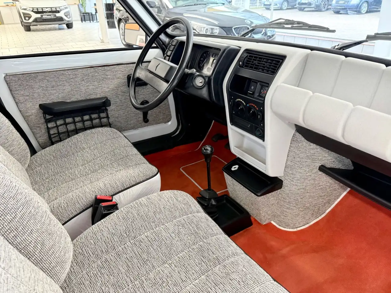 Renault Twingo R5 GTL Retrofit /WERKS-RESTAURIERT /50 Jahre R5, foto 4