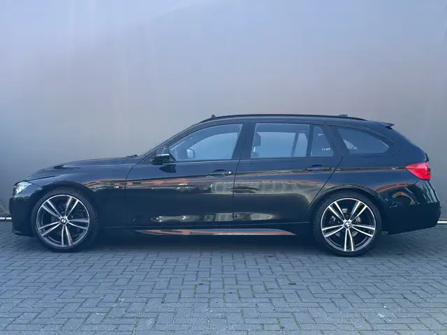 BMW 3 Series view 7