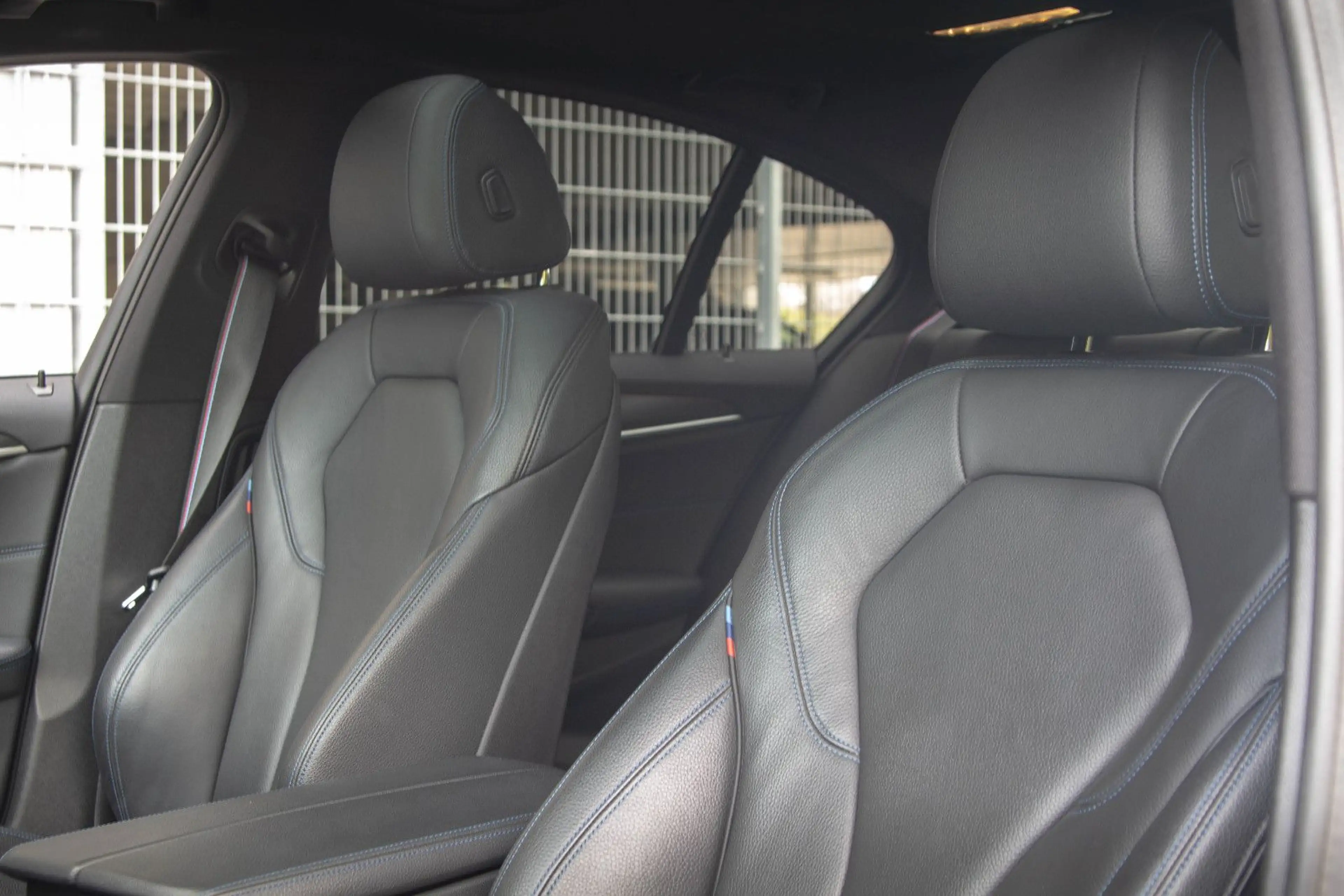 BMW 540 d xDrive Limo. *M Sport Pro*HUD*LASER*HA-Lenk — photo 3