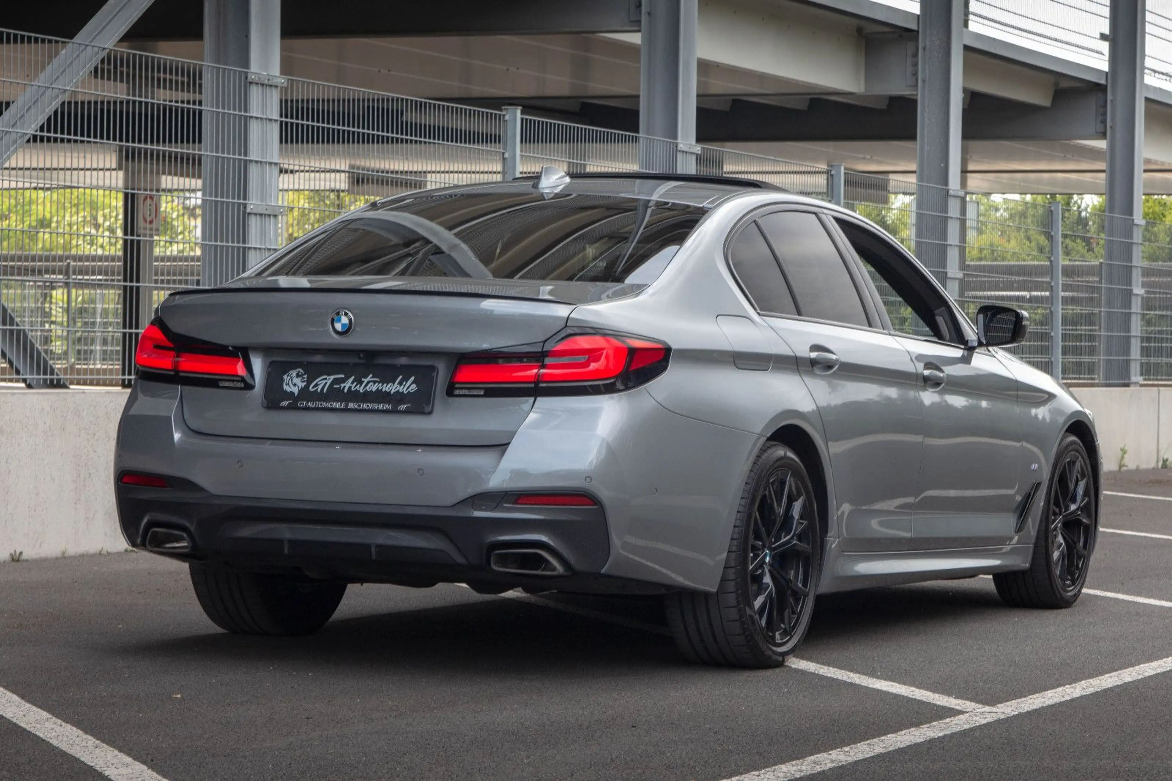 BMW 540 d xDrive Limo. *M Sport Pro*HUD*LASER*HA-Lenk — photo 8