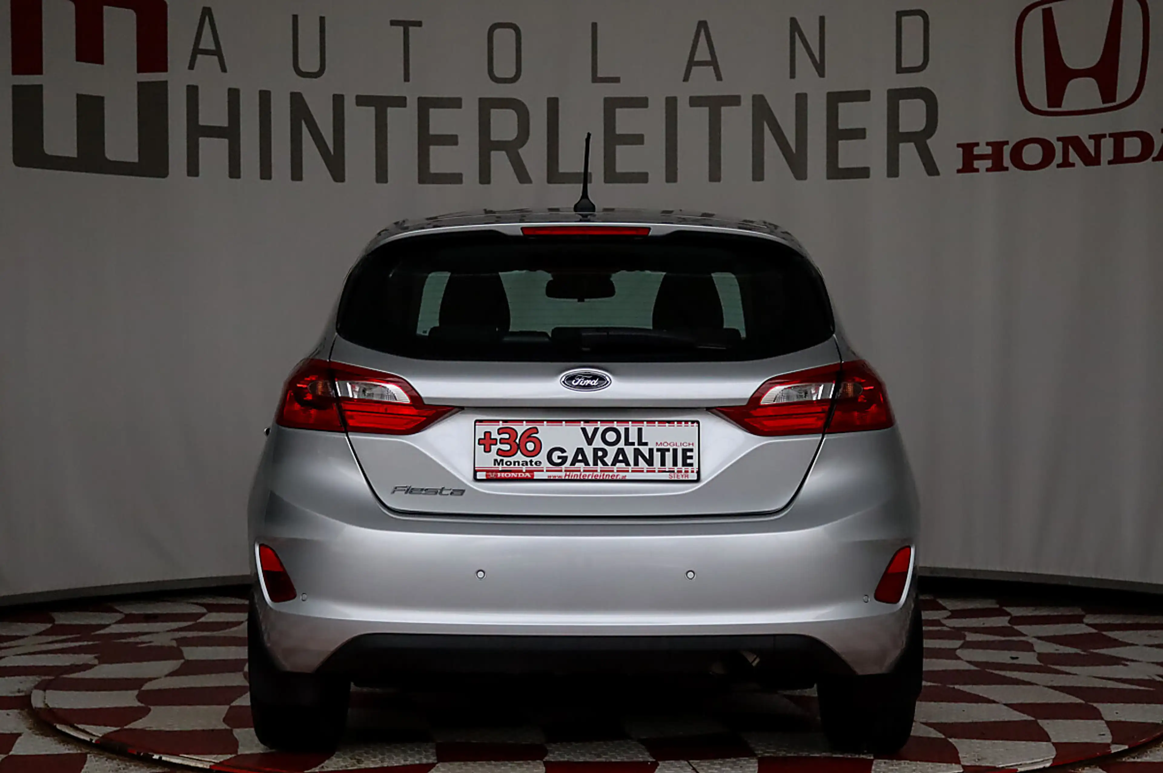 Ford Fiesta 1,5 TDCi 1.000 KM REICHWEITE — photo 11