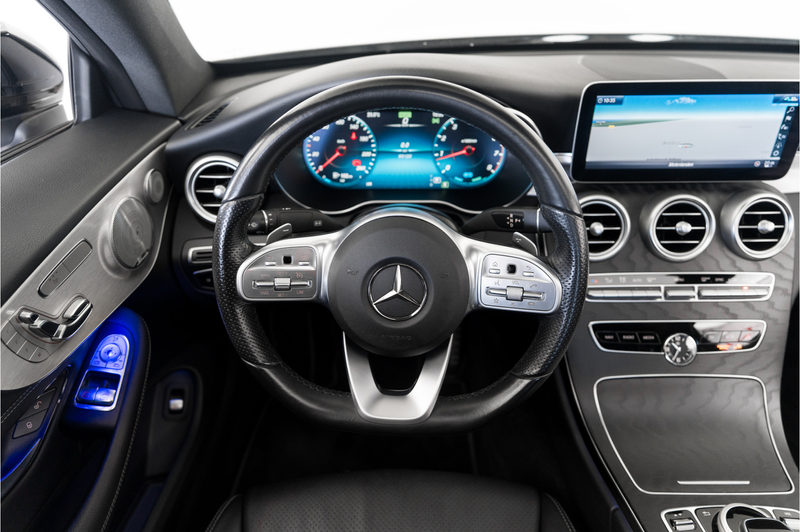 Mercedes-Benz C 300 Coupé Sport Edition Panoramadak Trekhaak — photo 4