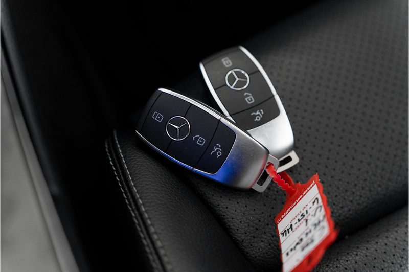 Mercedes-Benz C 300 Coupé Sport Edition Panoramadak Trekhaak — photo 27