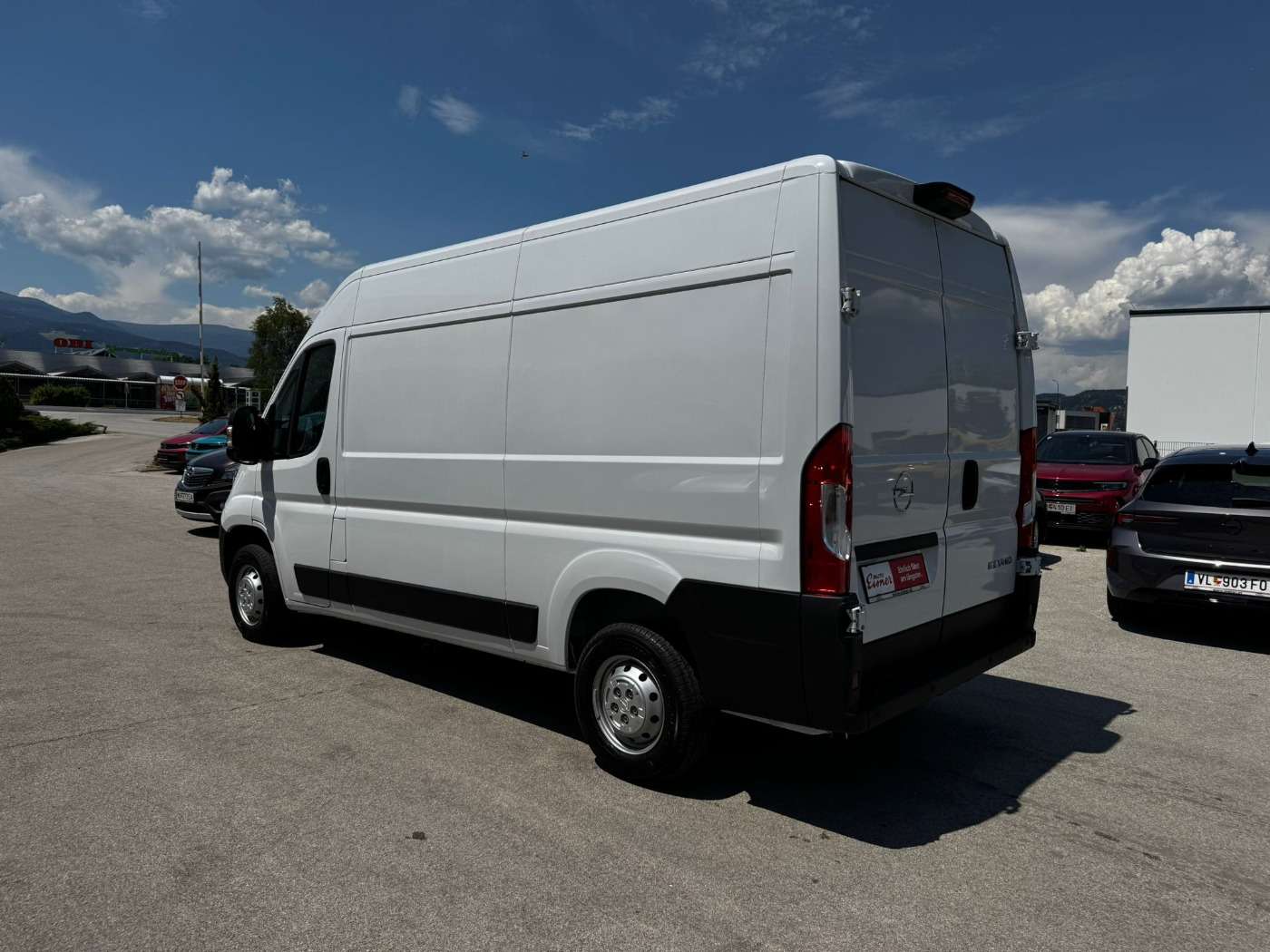 Opel Movano