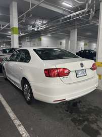 4dr 2.0L Auto Trendline