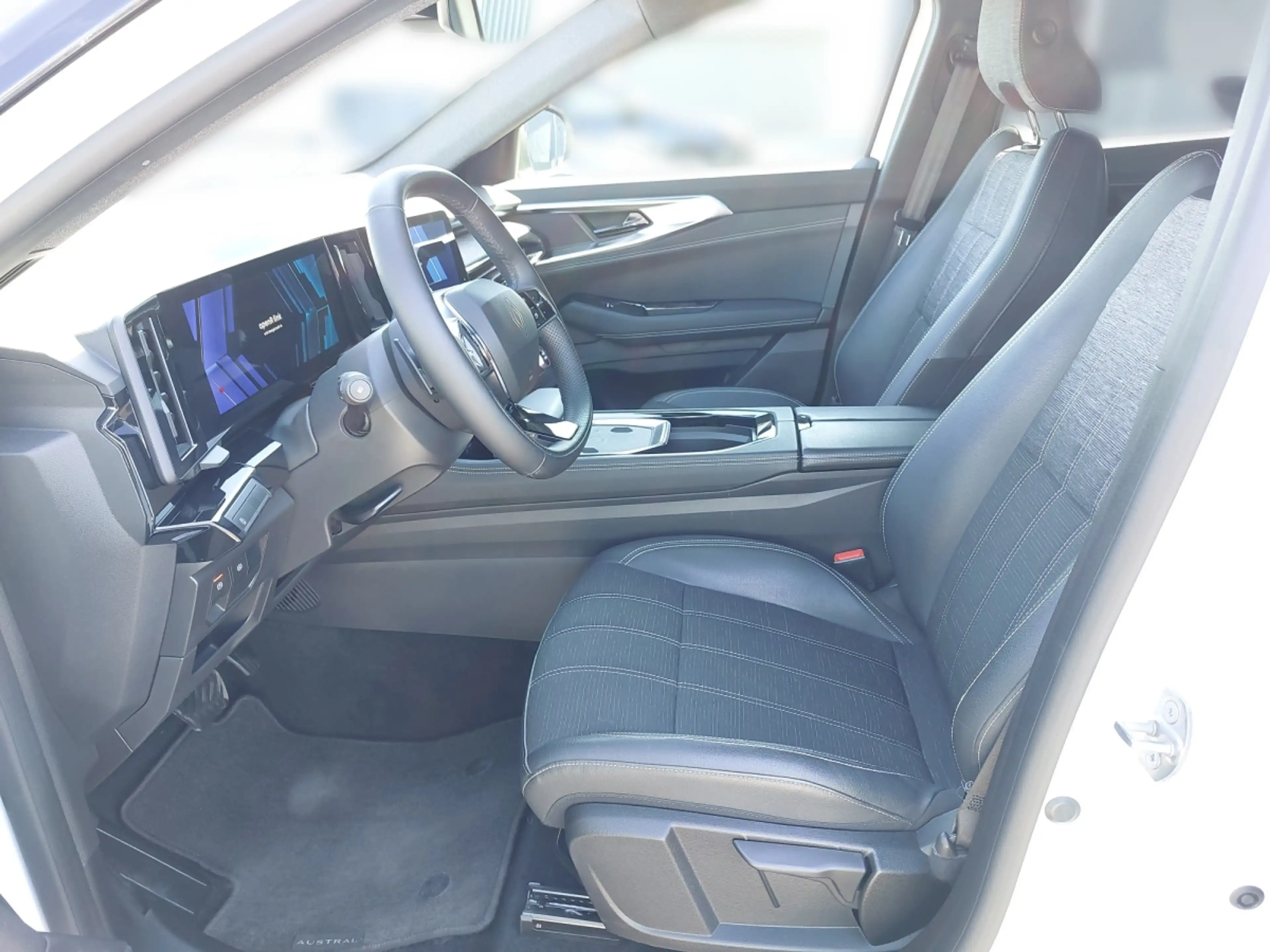 Renault Austral Techno E-Tech Full Hybrid 200 — photo 5