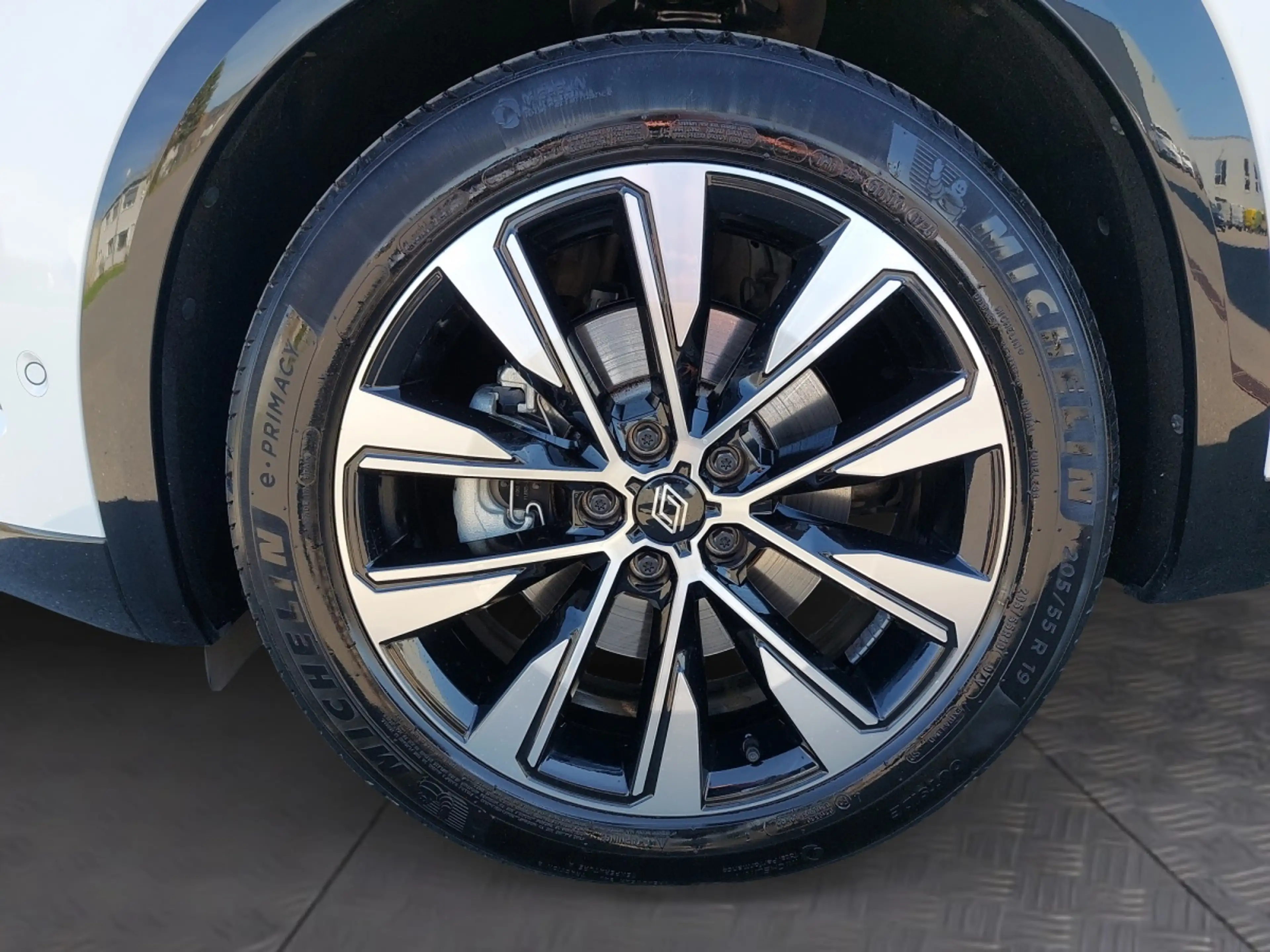 Renault Austral Techno E-Tech Full Hybrid 200 — photo 13