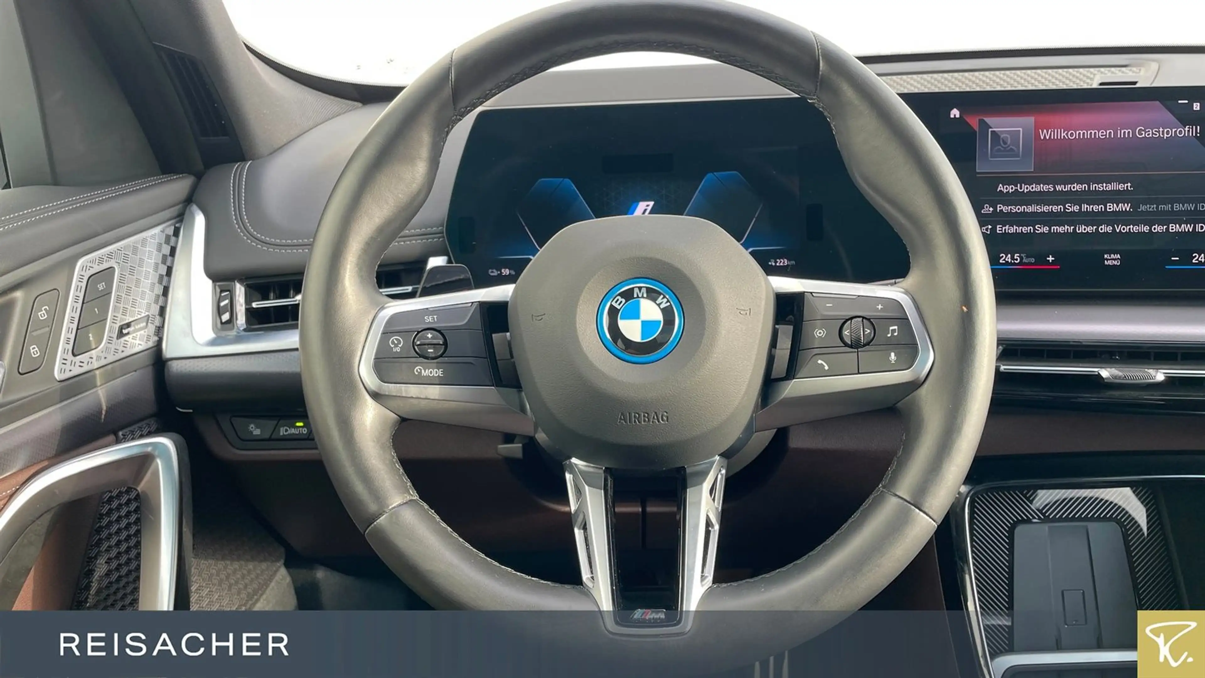 BMW iX1 IX1 A XDRIVE30 M-Sport,Pano,DAProf,HUD,PA+,20" — photo 5