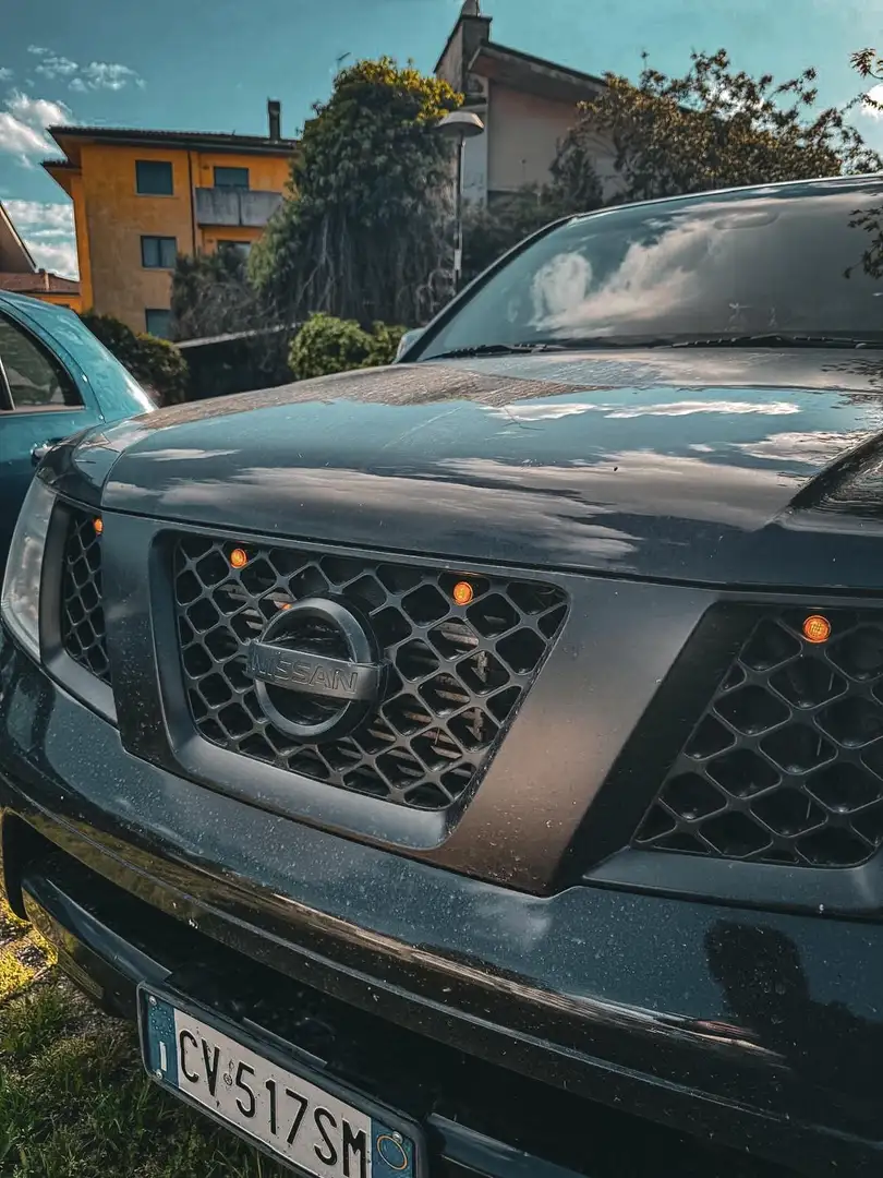 Nissan Pathfinder 2.5 dci LE - 2