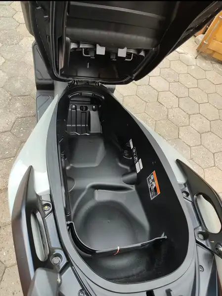 Honda Forza 125 - foto 4