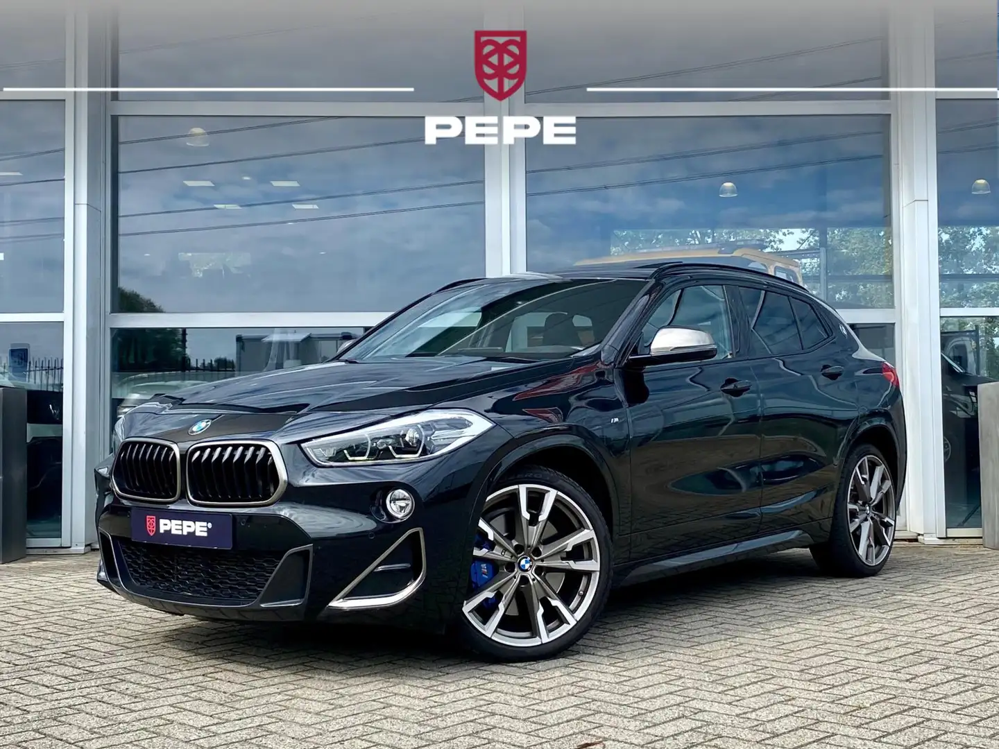BMW X2 M35i High Executive Edition|PANO|H&K|HUD|20"|LEDER Noir - 1