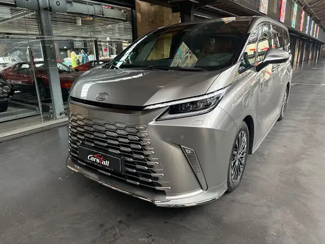 Lexus LM 350 h Executive