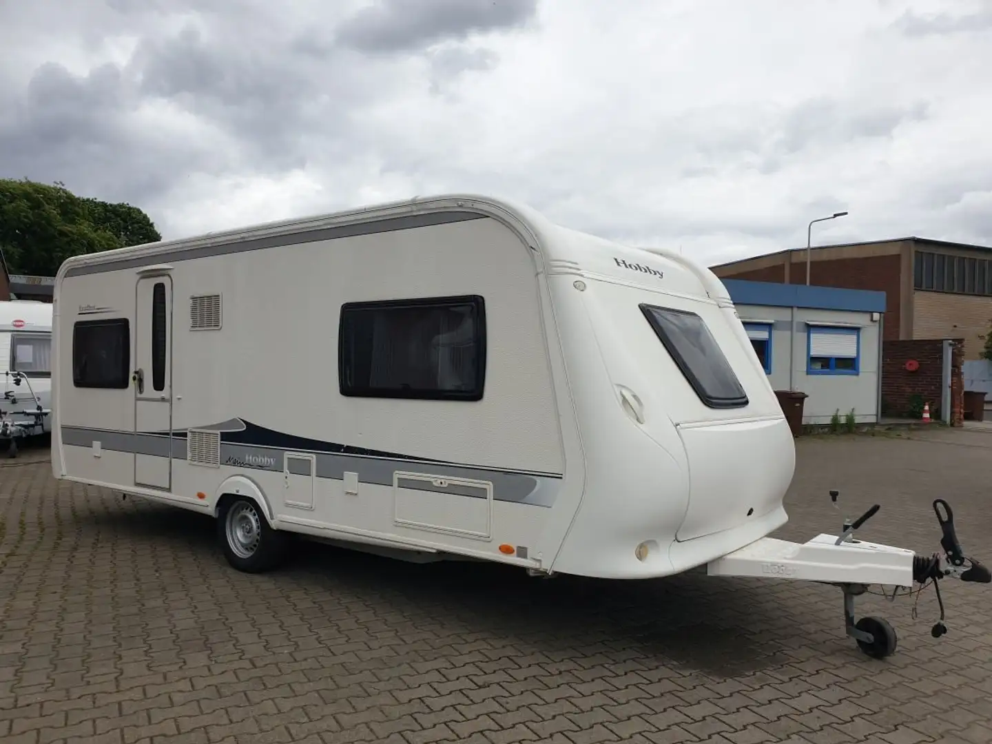 Hobby Excellent 560UL Vorzelt.Einzelbetten.Raucher - 1