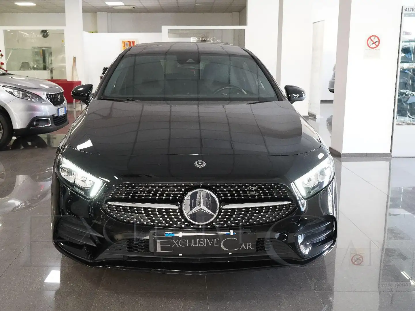 Mercedes-Benz A 140 A 200 Premium Noir - 2