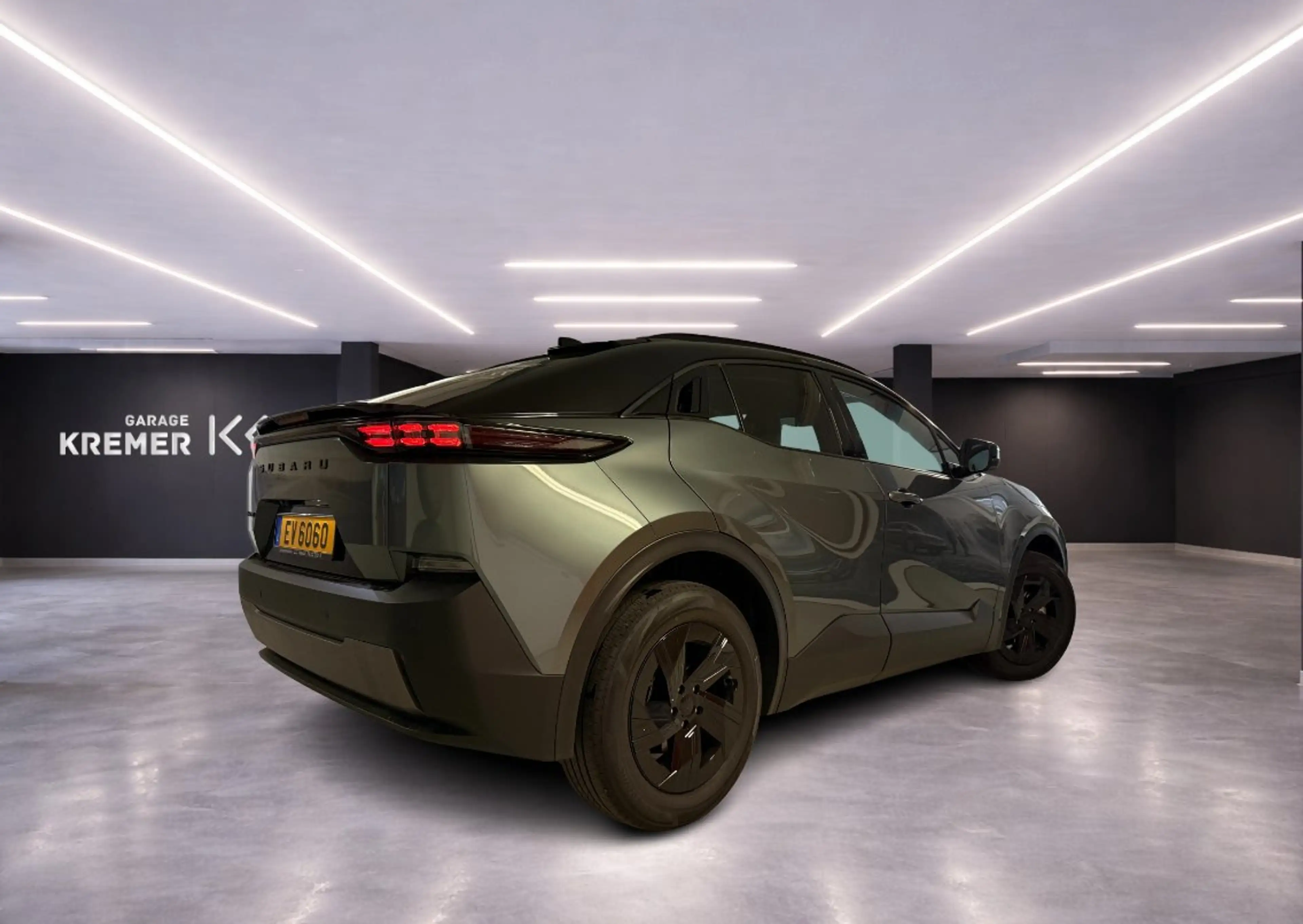 Subaru Uncharted Uncharted 2E-xcite+ 77kw FWD — photo 3