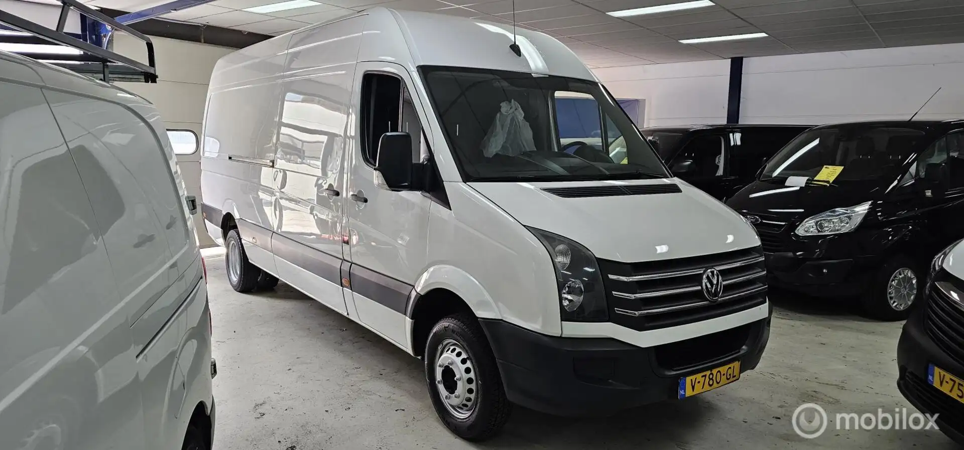 Volkswagen Crafter Bestel 35 2.0 TDI L4H3 BM Wit - 1